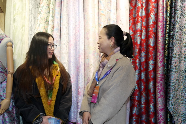  教授老總與金獎設(shè)計師老總的美麗邂逅，將會為時尚界帶來怎樣的驚喜？