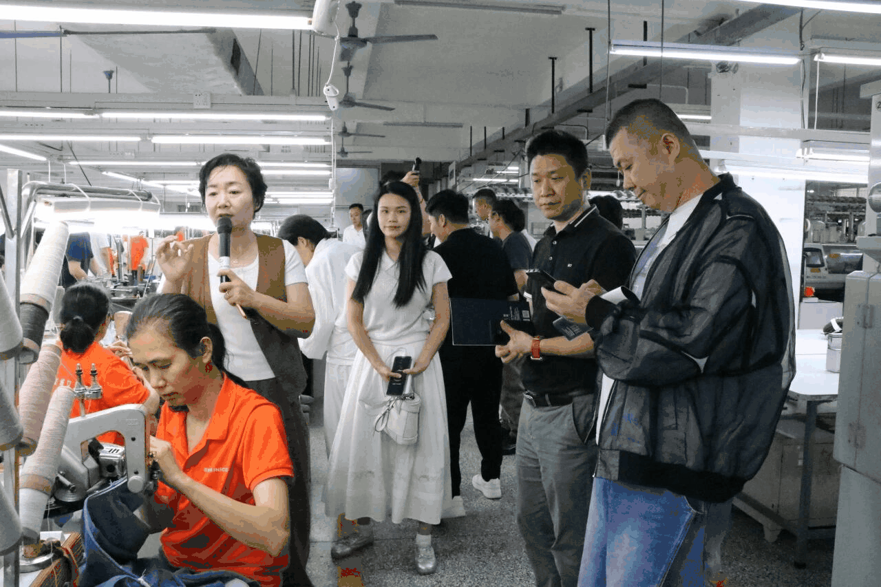 大朗毛織新技術(shù)、新紗線、新設(shè)備閉門交流會圓滿舉行